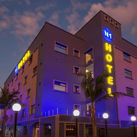 N1 Hotel Rotten Row Harare Bagian luar foto