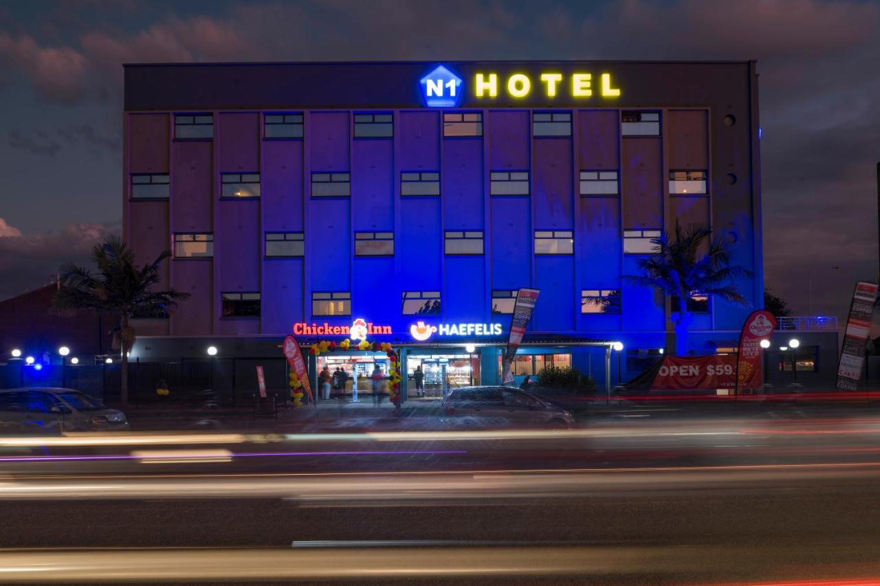 N1 Hotel Rotten Row Harare Bagian luar foto